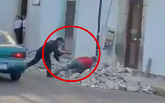 policia-es-investigado-por-golpear-a-ciudadano-en-oaxaca-|-video