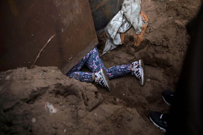 matan-a-pedradas-a-dos-migrantes-en-tijuana;-intentaban-cruzar-el-muro